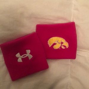 UnderArmor Hawkeye sweatbands (2)